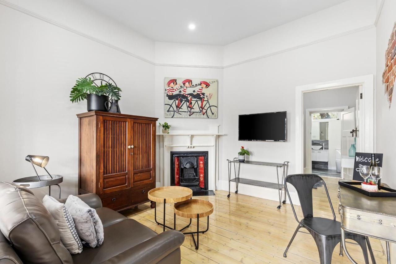 Boutique Heritage Studios On Ryrie Geelong Cbd Opposite Hospital Exterior photo